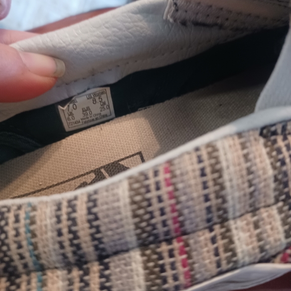 Patterned Vans - Picture 4 of 7